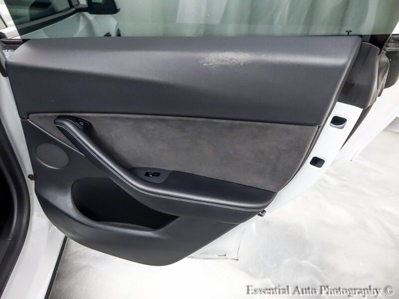 2021 Tesla Model Y Long Range Willowbrook IL