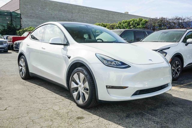 2021 Tesla Model Y Standard Range