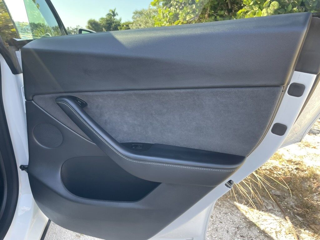 2021 Tesla Model Y Standard Range Sarasota FL