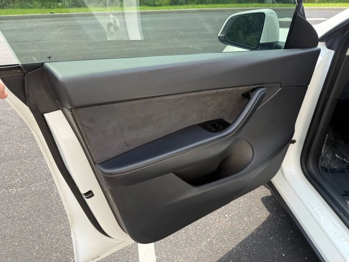 2021 Tesla Model Y Standard Range Sport Utility 4D Cincinnati OH