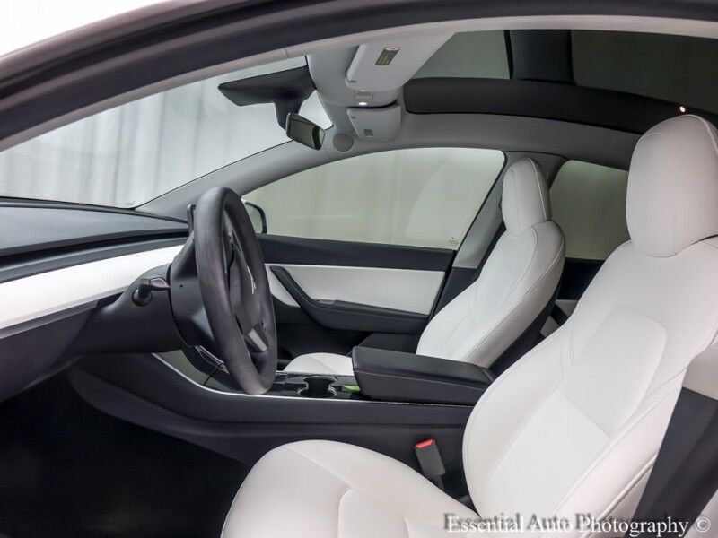 2021 Tesla Model Y Standard Range Willowbrook IL