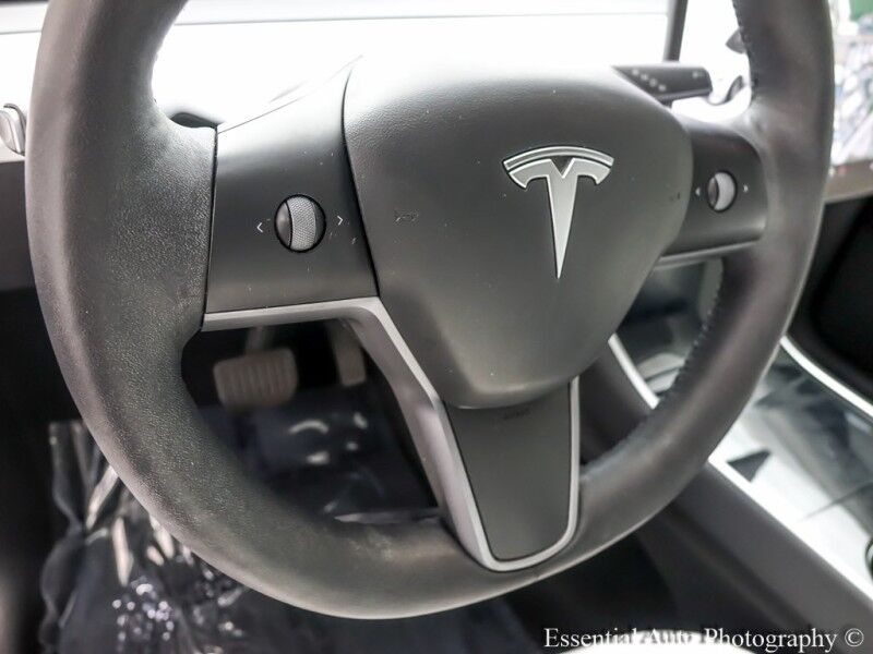 2021 Tesla Model Y Standard Range Willowbrook IL