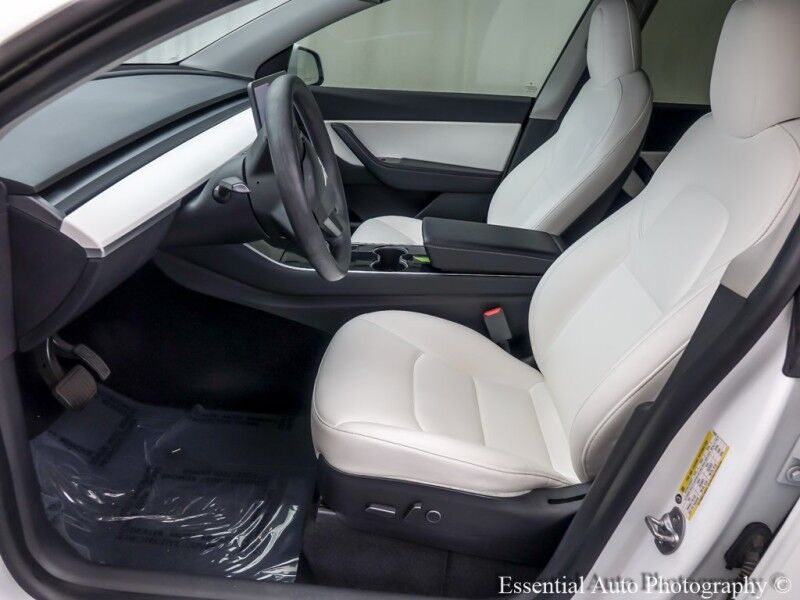 2021 Tesla Model Y Standard Range Willowbrook IL
