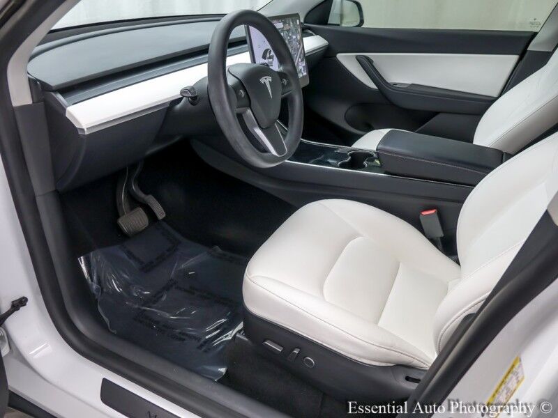2021 Tesla Model Y Standard Range Willowbrook IL