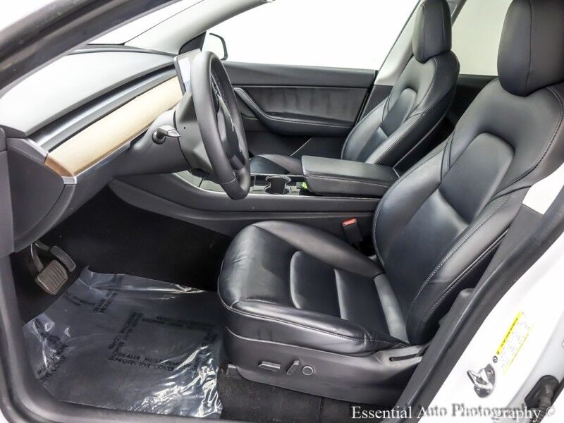 2021 Tesla Model Y Standard Range Willowbrook IL