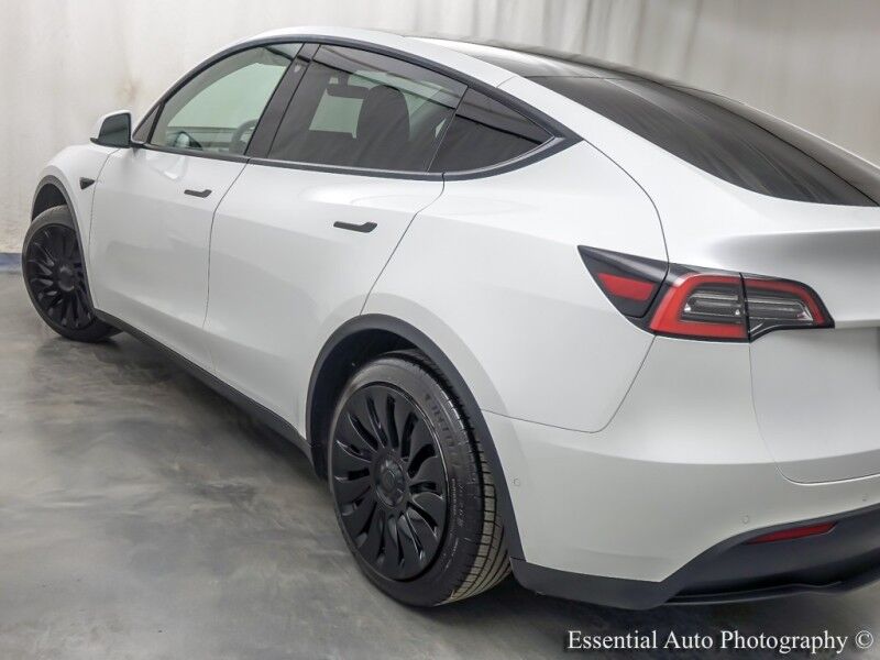 2021 Tesla Model Y Standard Range Willowbrook IL