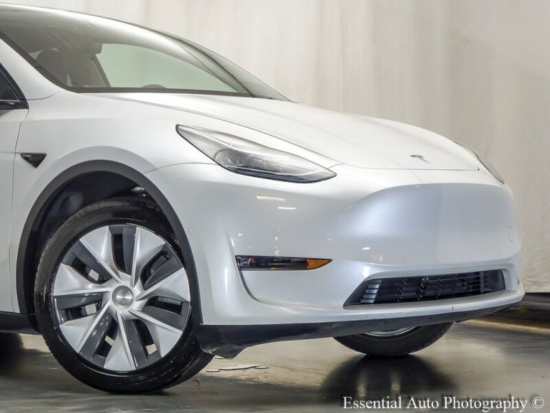 2021 Tesla Model Y Standard Range Willowbrook IL
