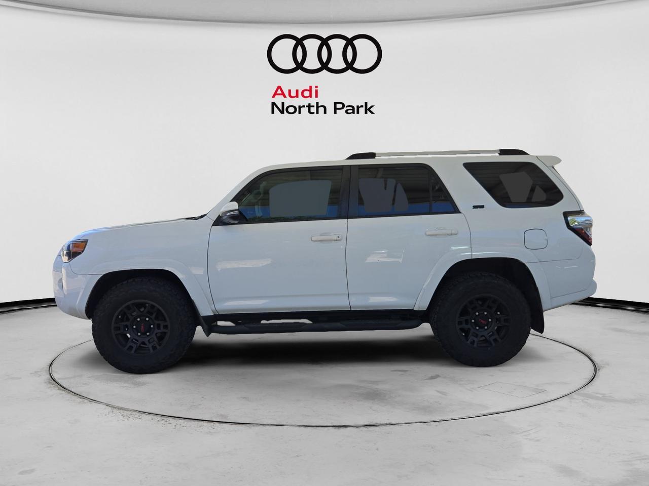 2021 Toyota 4 RUNNER