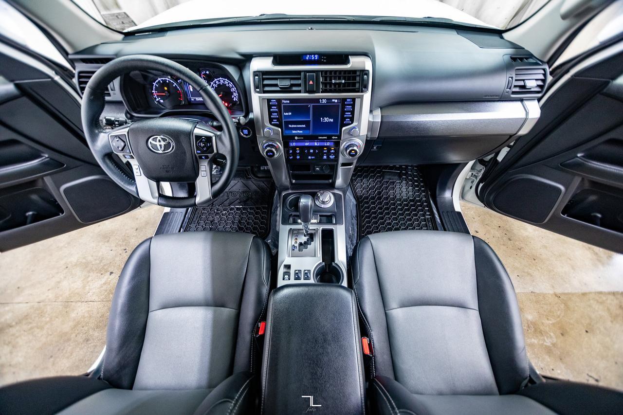 2021 Toyota 4Runner 4x4 SR5 Leather Roof BCam 7 Passenger Red Deer AB