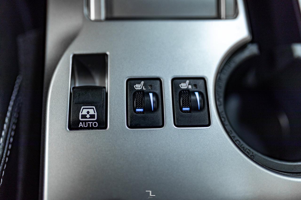 2021 Toyota 4Runner 4x4 SR5 Leather Roof BCam 7 Passenger Red Deer AB