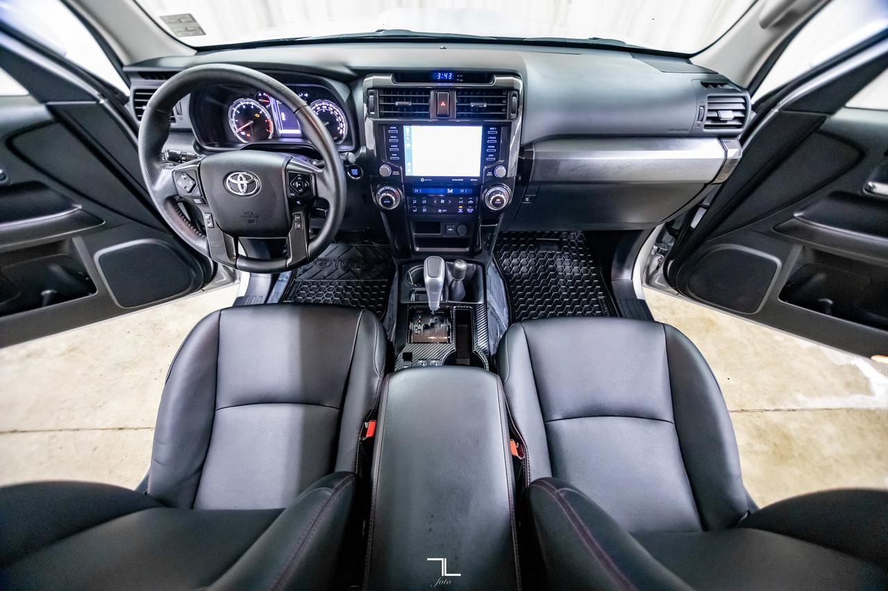 2021 Toyota 4Runner 4x4 TRD Off-Road Leather Roof Nav BCam Red Deer AB