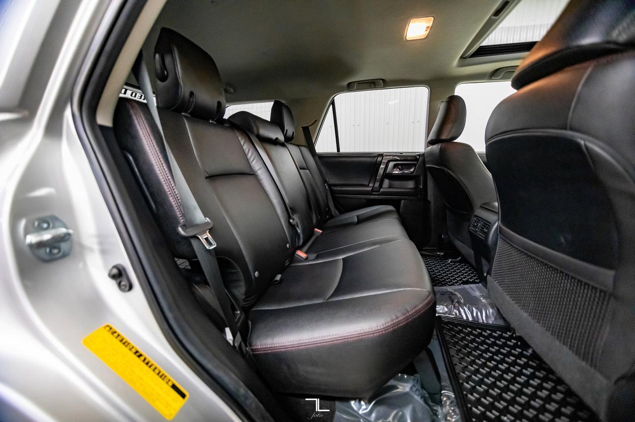 2021 Toyota 4Runner 4x4 TRD Off-Road Leather Roof Nav BCam Red Deer AB