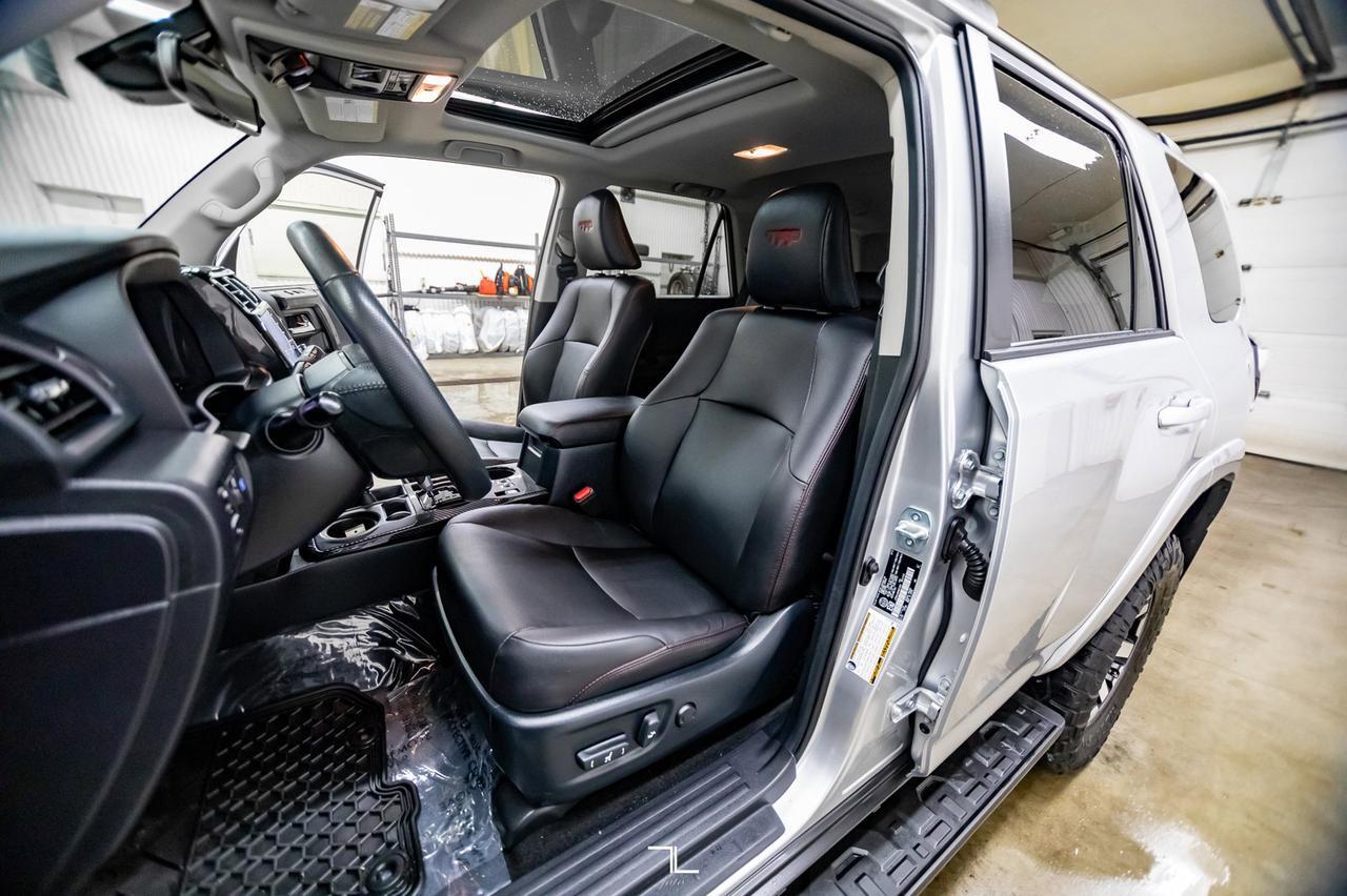 2021 Toyota 4Runner 4x4 TRD Off-Road Leather Roof Nav BCam Red Deer AB