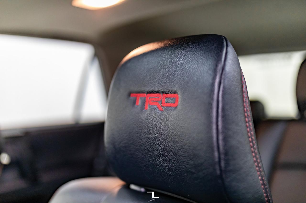 2021 Toyota 4Runner 4x4 TRD Off-Road Leather Roof Nav BCam Red Deer AB