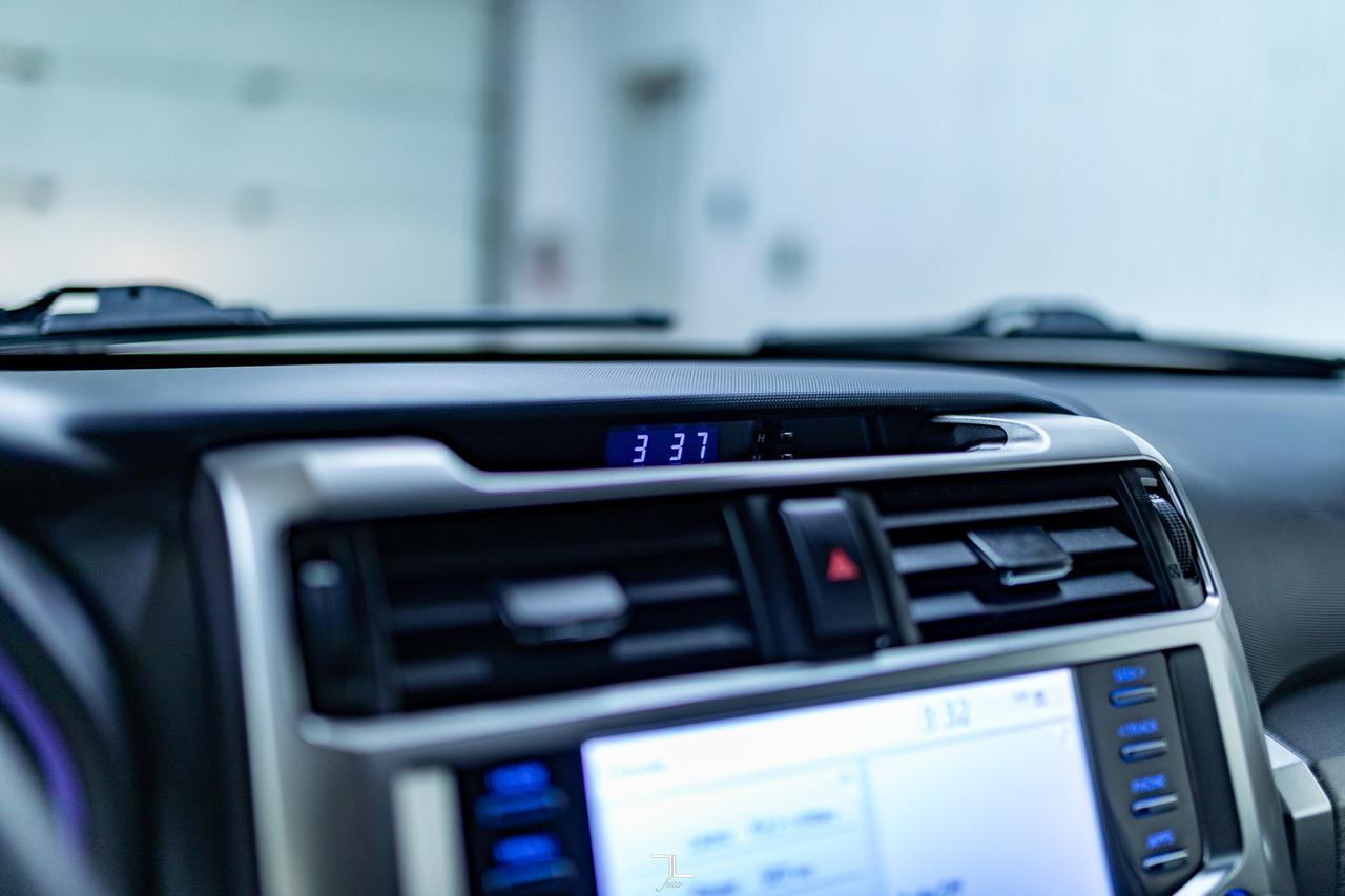 2021 Toyota 4Runner AWD SR5 Premium Leather Roof BCam Red Deer AB