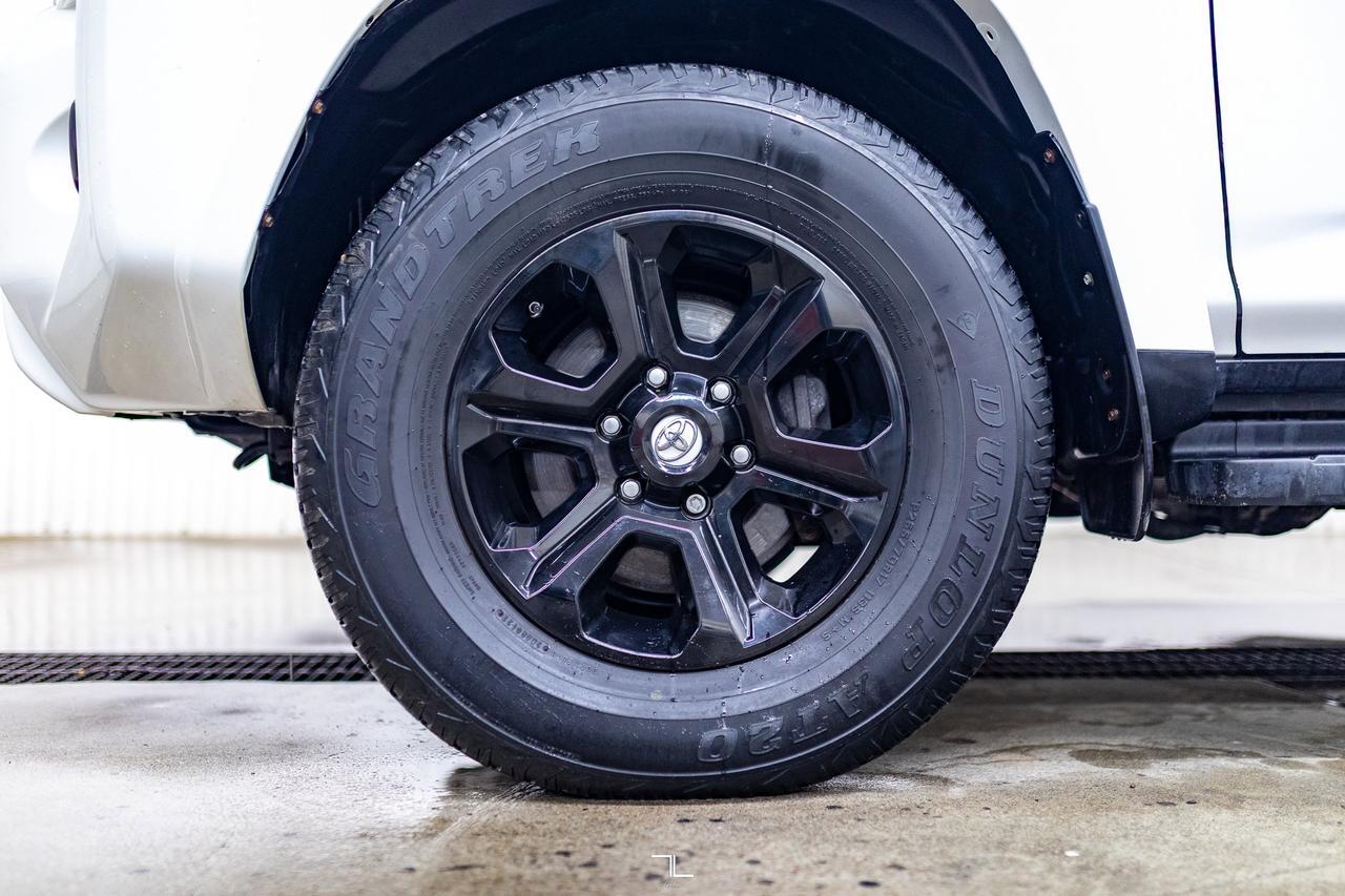 2021 Toyota 4Runner AWD SR5 Premium Leather Roof BCam Red Deer AB