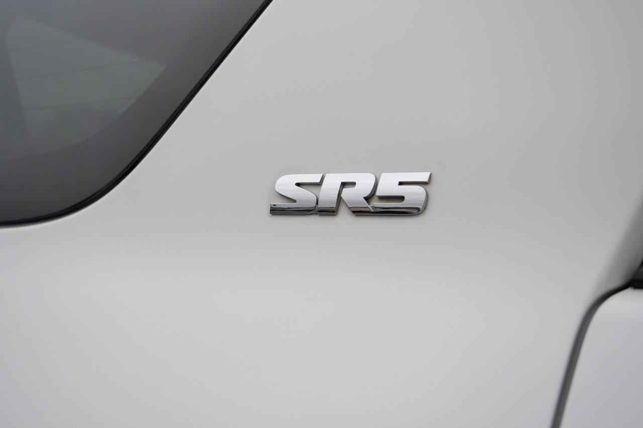 2021 Toyota 4Runner SR5 Premium / 4WD / Third Row / Sunroof! Lincolnton NC