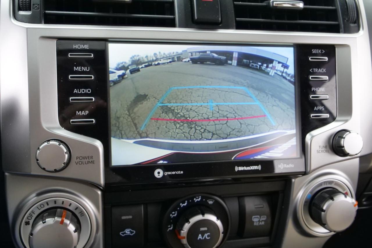 2021 Toyota 4Runner SR5 Premium / 4WD / Third Row / Sunroof! Lincolnton NC