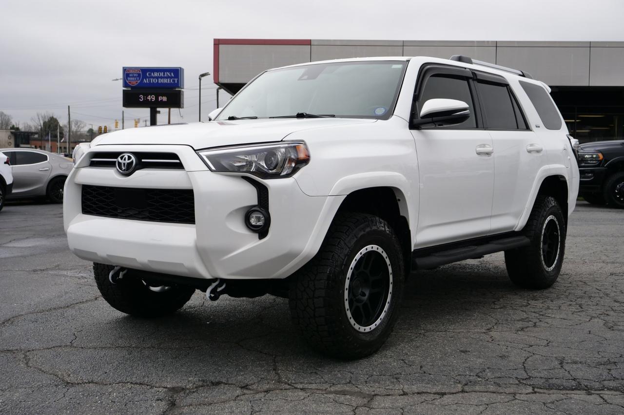 2021 Toyota 4Runner SR5 Premium / 4WD / Third Row / Sunroof! Lincolnton NC