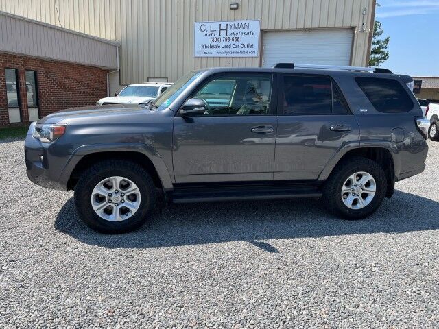2021 Toyota 4Runner SR5 Premium 4WD w/ 3rd Row Seating