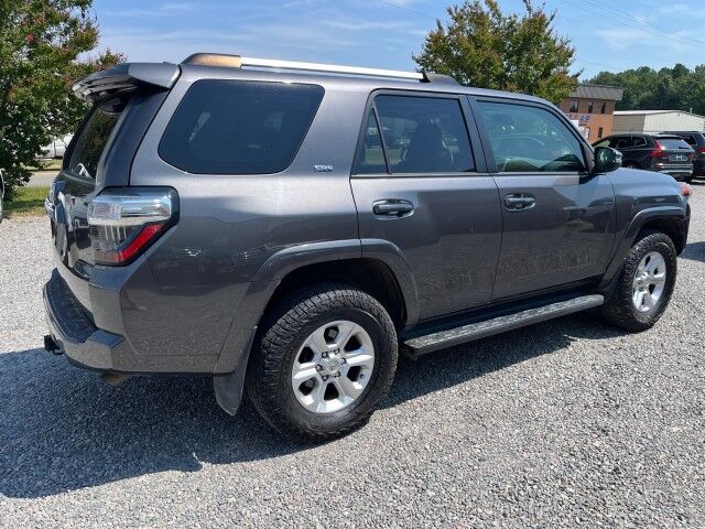 2021 Toyota 4Runner SR5 Premium 4WD w/ 3rd Row Seating Ashland VA