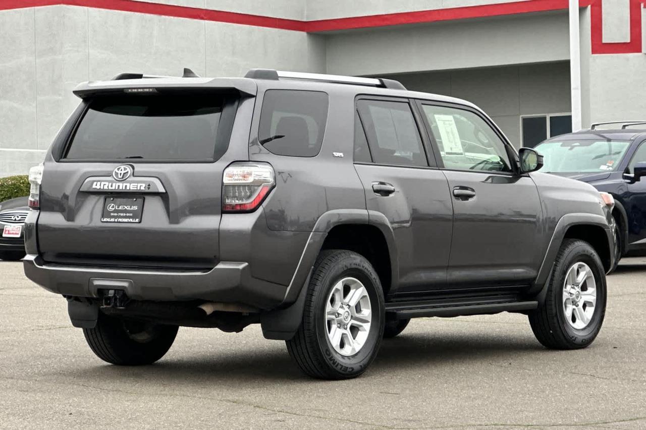 2021 Toyota 4Runner SR5