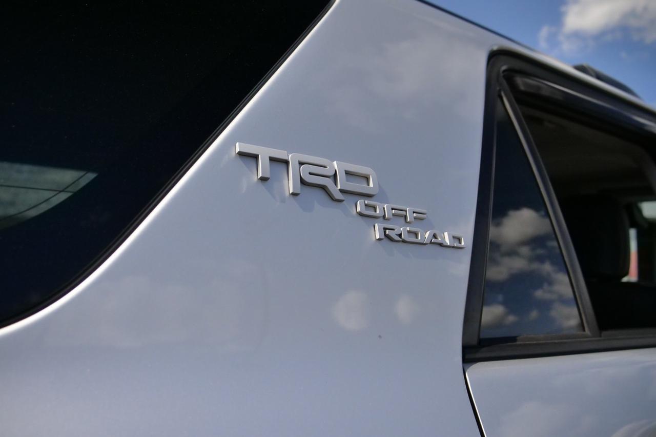 2021 Toyota 4Runner TRD Off Road Premium / 4WD / Heated Front Seats! Lincolnton NC