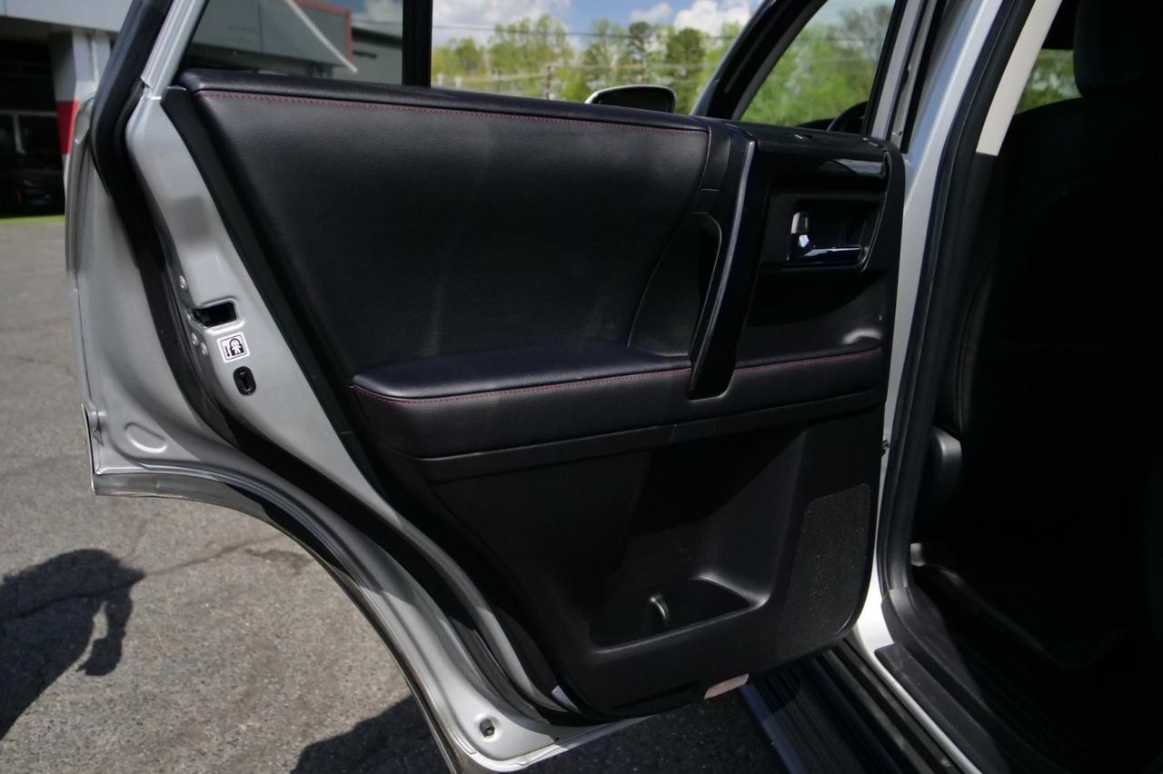 2021 Toyota 4Runner TRD Off Road Premium / 4WD / Heated Front Seats! Lincolnton NC