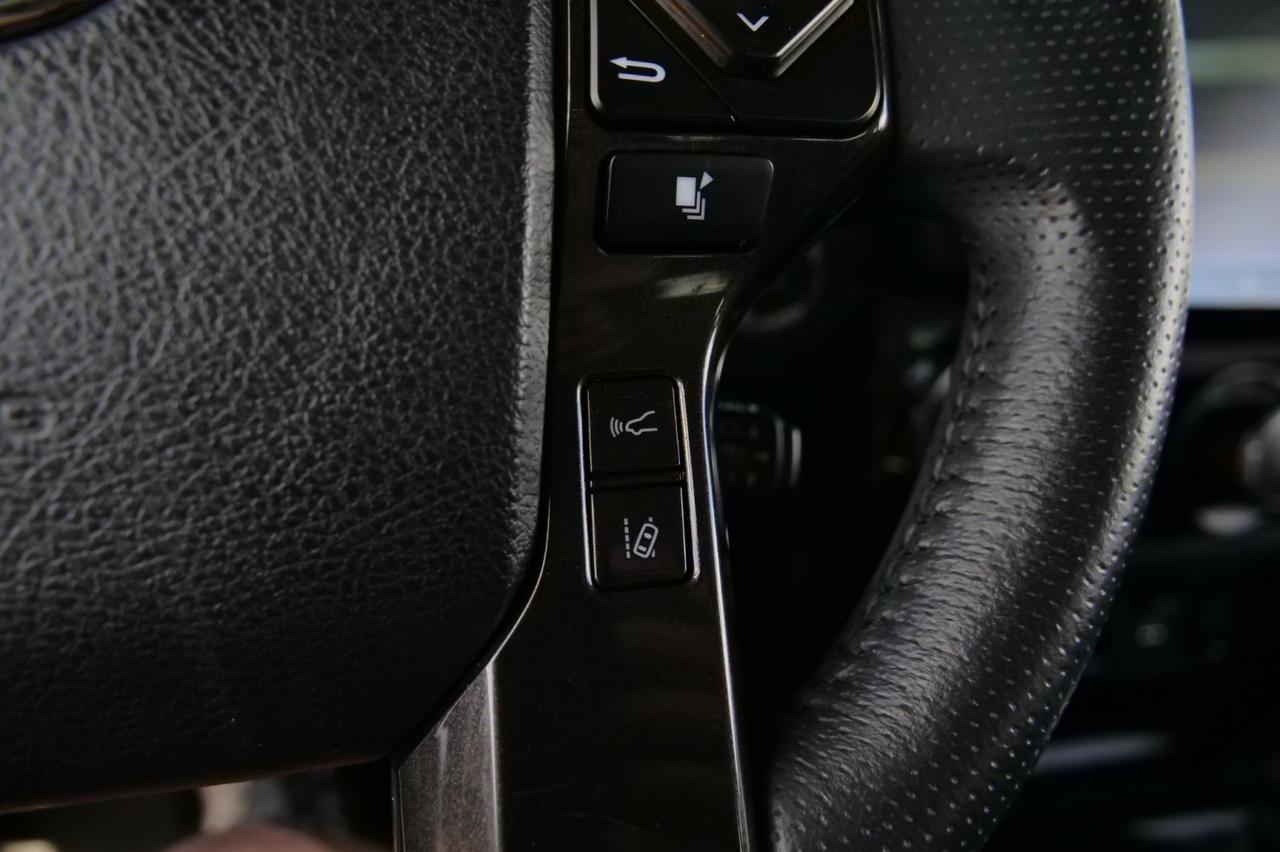 2021 Toyota 4Runner TRD Off Road Premium / 4WD / Heated Front Seats! Lincolnton NC