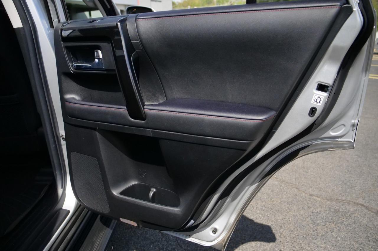 2021 Toyota 4Runner TRD Off Road Premium / 4WD / Heated Front Seats! Lincolnton NC