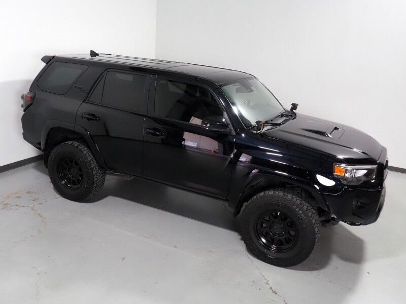 2021 Toyota 4Runner TRD Off Road Premium 4WD *NAVIGATION, ADAPTIVE CRUISE, SAFETY ALERTS, BACKUP-CAMERA, COLOR TOUCHSCREEN, MOONROOF, SOFTEX, HEATED SEATS, KEYLESS ENTRY, DYNAMIC SUSPENSION, PREMIUM AUDIO, LED HEADLIGHTS, ANDROID & APPLE Round Rock TX