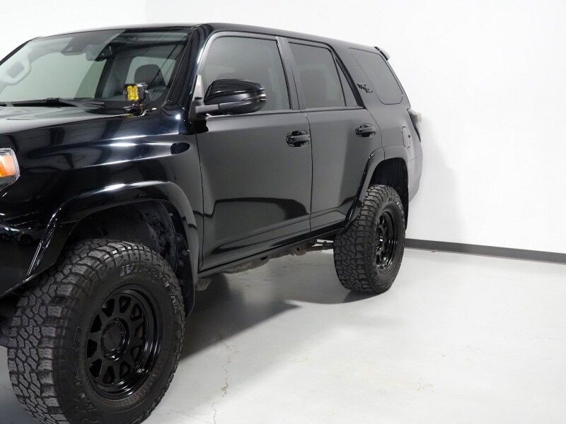 2021 Toyota 4Runner TRD Off Road Premium 4WD *NAVIGATION, ADAPTIVE CRUISE, SAFETY ALERTS, BACKUP-CAMERA, COLOR TOUCHSCREEN, MOONROOF, SOFTEX, HEATED SEATS, KEYLESS ENTRY, DYNAMIC SUSPENSION, PREMIUM AUDIO, LED HEADLIGHTS, ANDROID & APPLE Round Rock TX