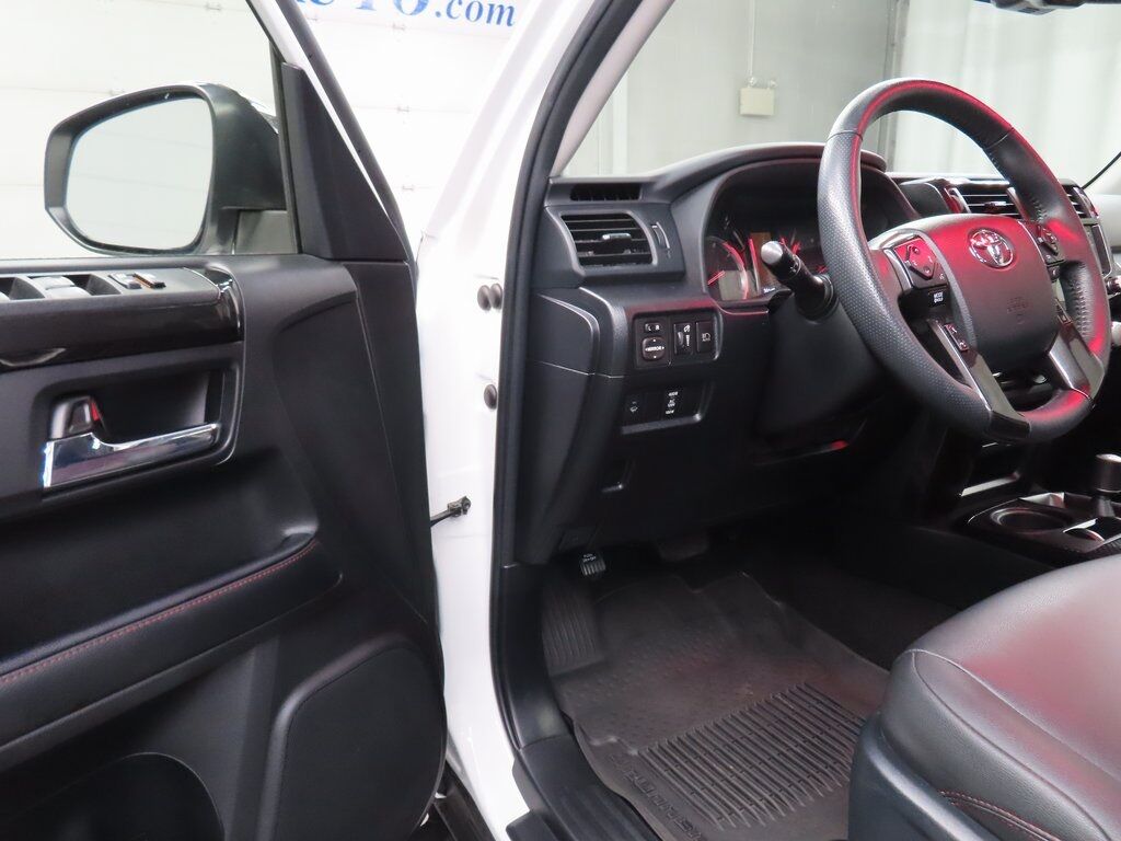 2021 Toyota 4Runner Venture 4WD Fond du Lac WI