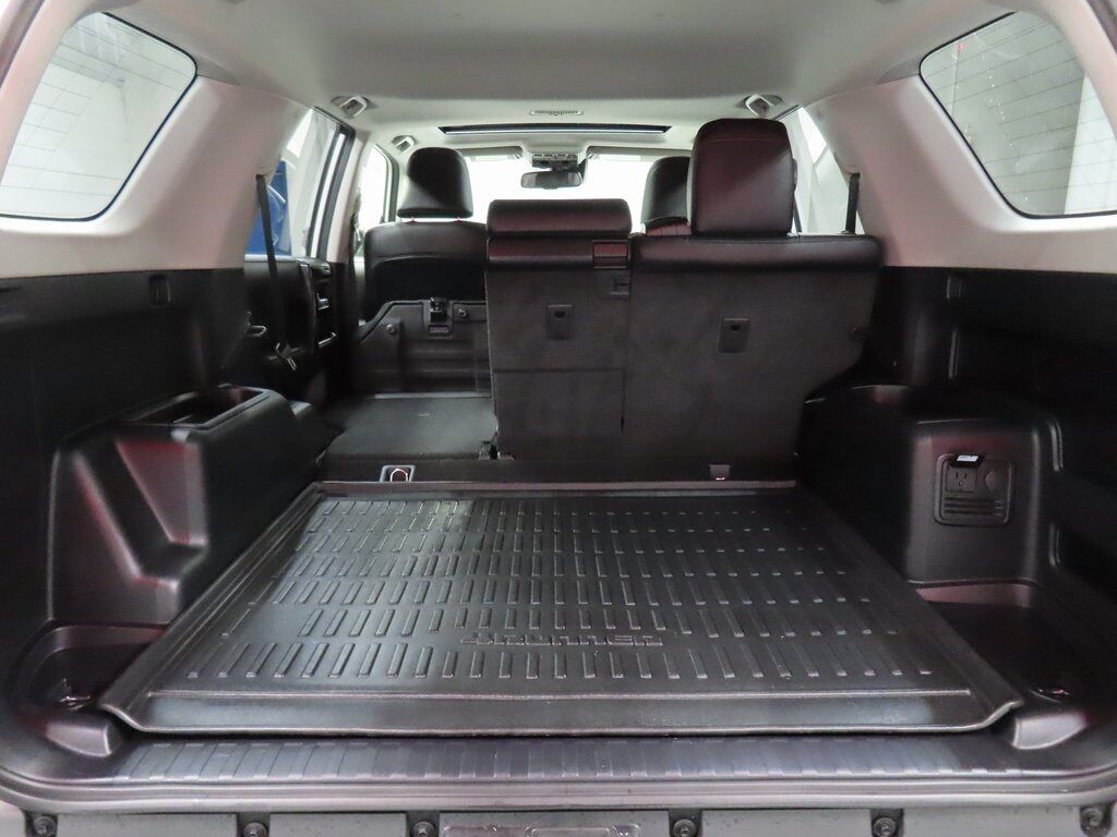 2021 Toyota 4Runner Venture 4WD Fond du Lac WI