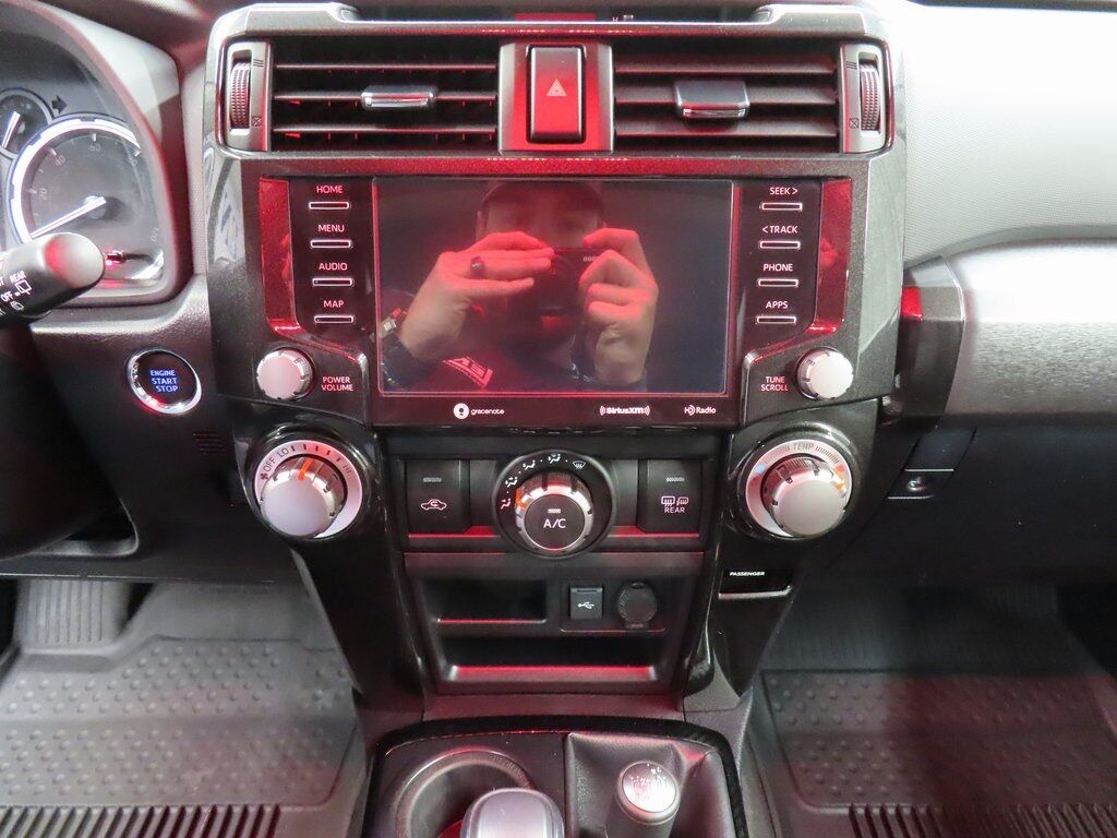 2021 Toyota 4Runner Venture 4WD Fond du Lac WI