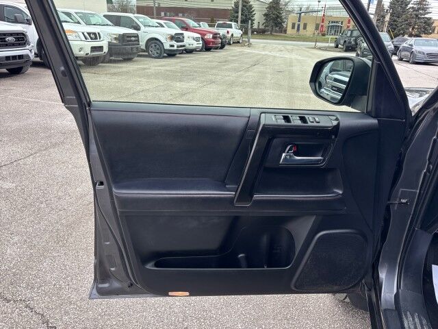 2021 Toyota 4Runner Venture Cleveland OH