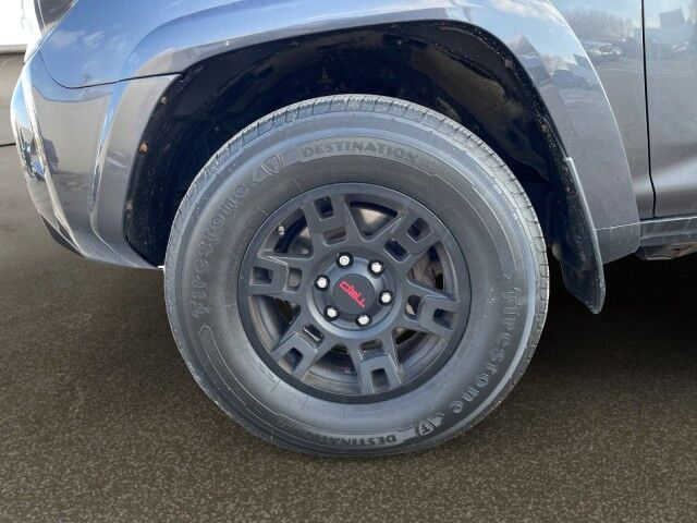 2021 Toyota 4Runner Venture Cleveland OH