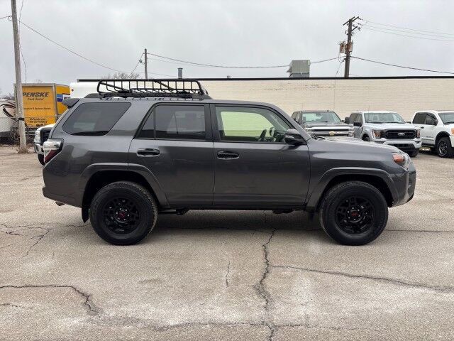 2021 Toyota 4Runner Venture Cleveland OH