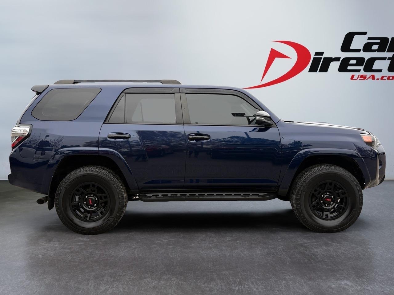 2021 Toyota 4Runner Venture, RUNNING BOARDS, TOW PACKAGE, REAR POWER SLIDING WINDOW, BACKUP CAMERA WITH PARKING SENSORS, HEATED SEATS, NAVIGATION, ONLY 1 OWNER, CLEAN CARFAX, VENTURE THE ROAD!
