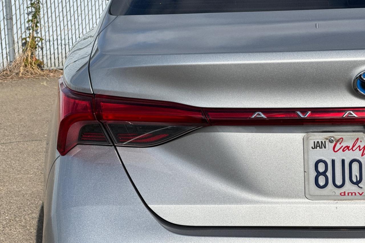 2021 Toyota Avalon Hybrid Limited Roseville CA
