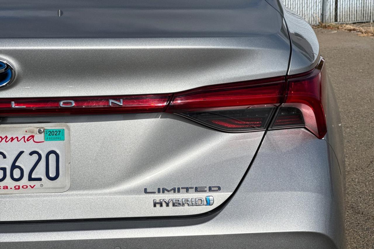2021 Toyota Avalon Hybrid Limited Roseville CA