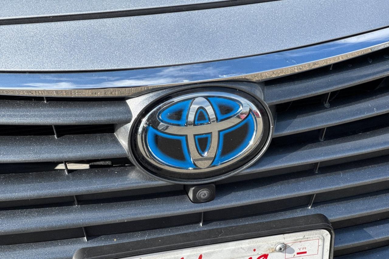 2021 Toyota Avalon Hybrid Limited Roseville CA
