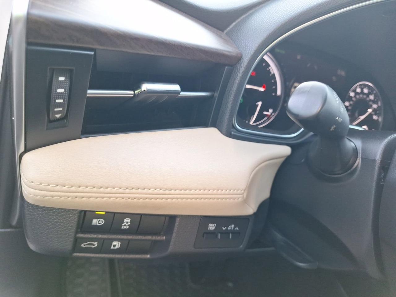 2021 Toyota Avalon Hybrid XLE Hurst TX