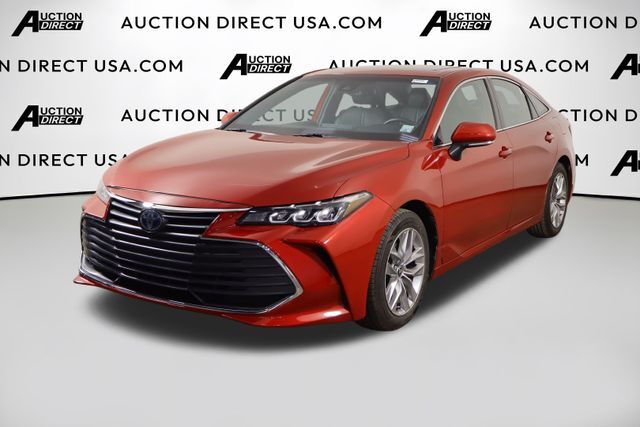 2021 Toyota Avalon Hybrid XLE Plus