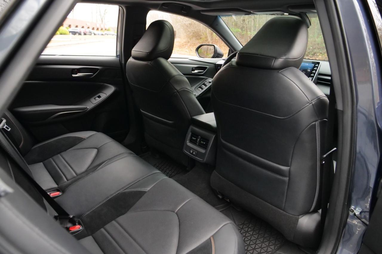 2021 Toyota Avalon Hybrid XSE / Heated Seats / Sunroof! Lincolnton NC