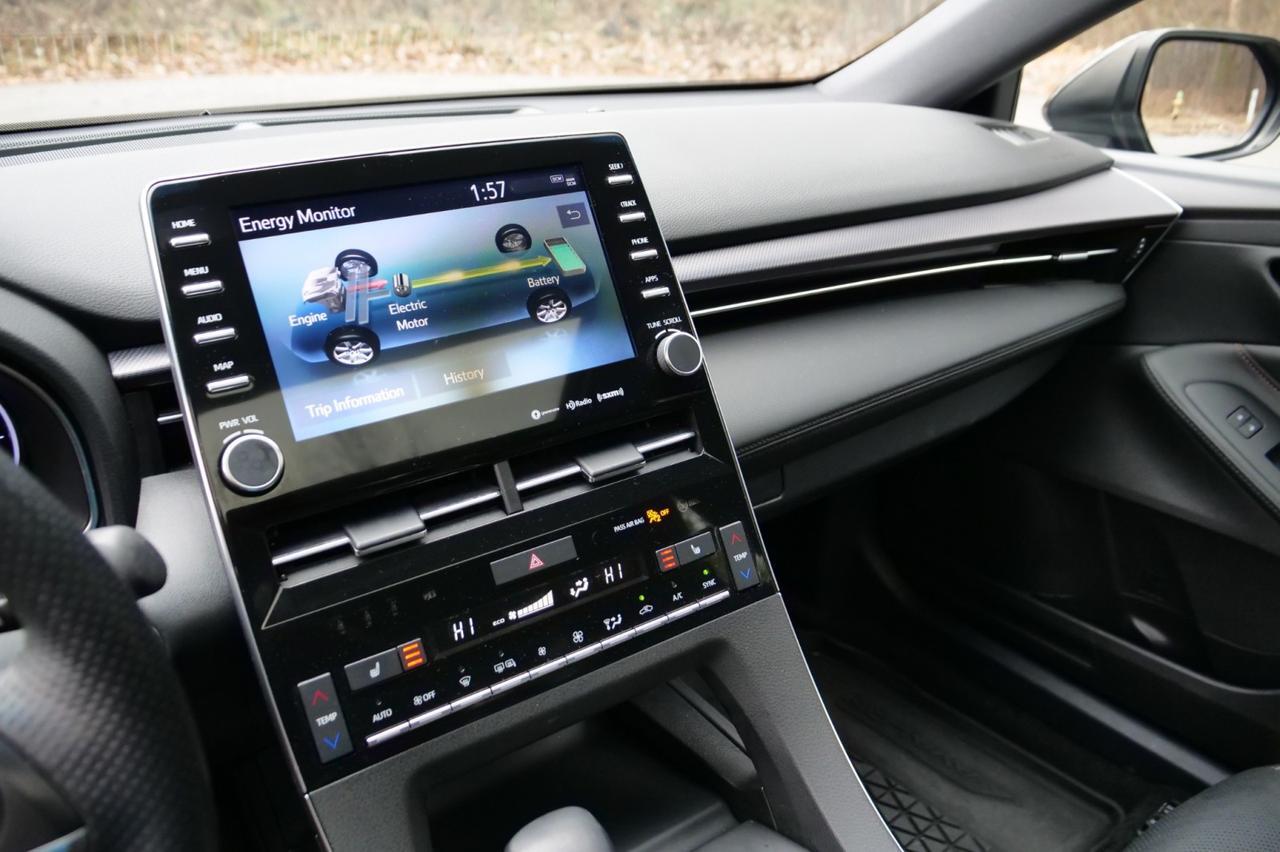 2021 Toyota Avalon Hybrid XSE / Heated Seats / Sunroof! Lincolnton NC