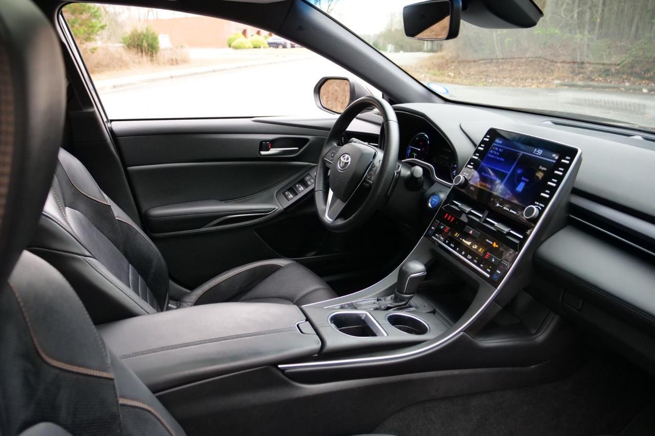 2021 Toyota Avalon Hybrid XSE / Heated Seats / Sunroof! Lincolnton NC