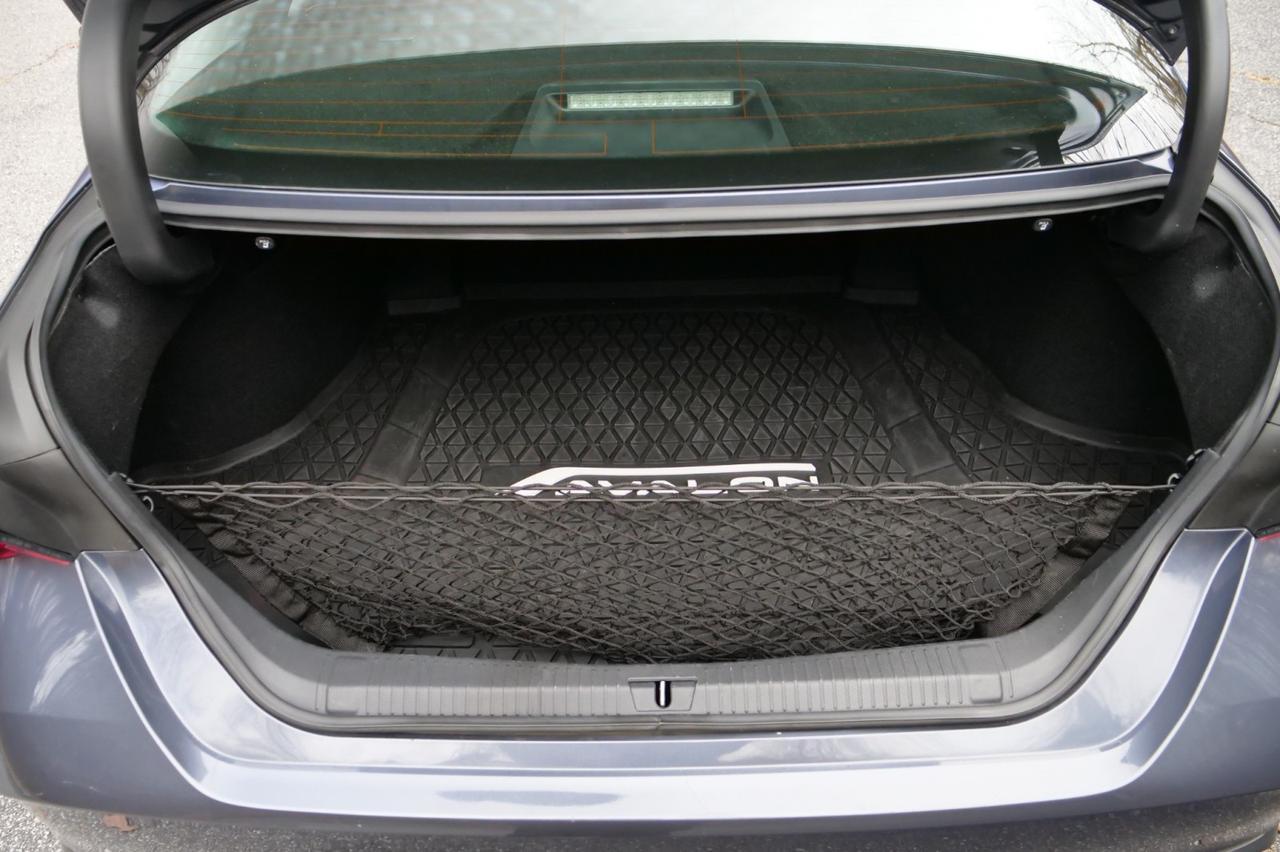 2021 Toyota Avalon Hybrid XSE / Heated Seats / Sunroof! Lincolnton NC