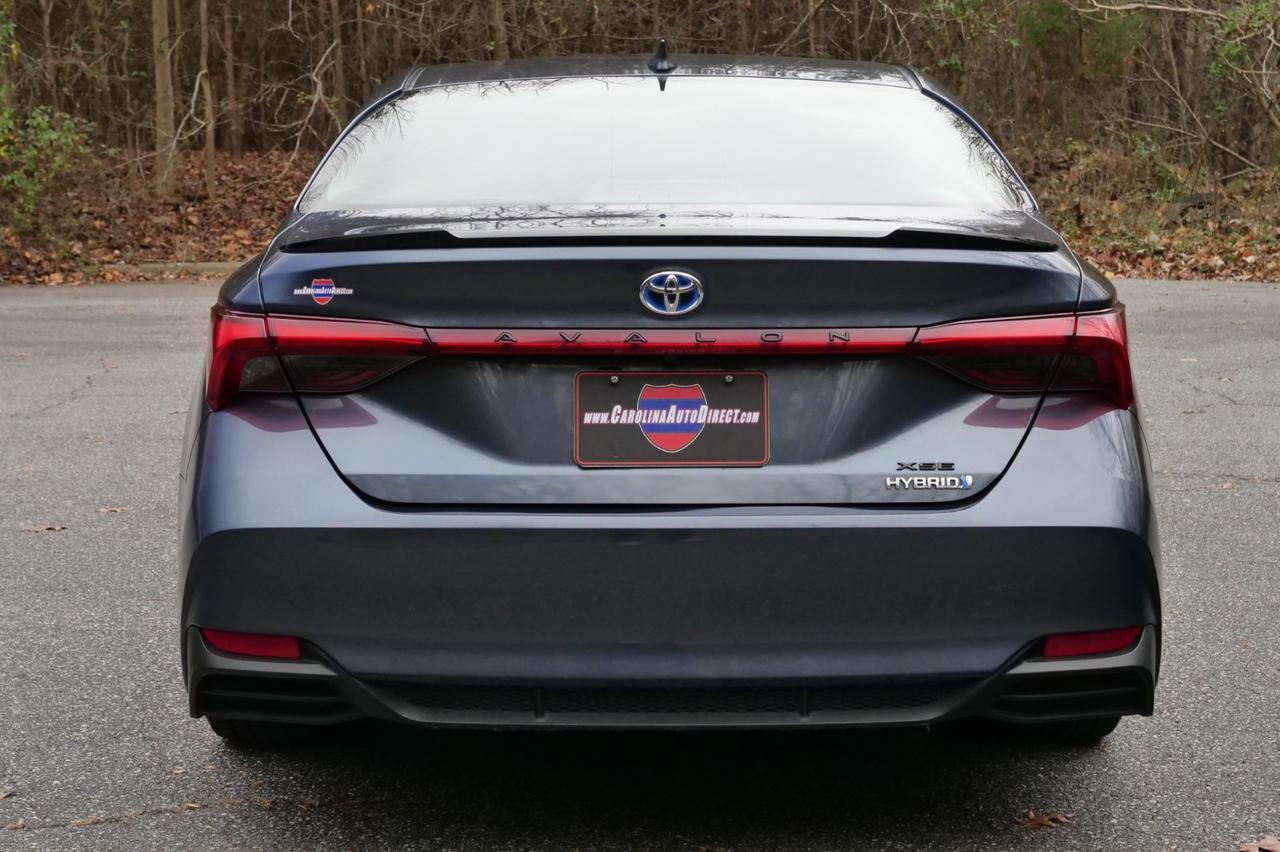 2021 Toyota Avalon Hybrid XSE / Heated Seats / Sunroof! Lincolnton NC