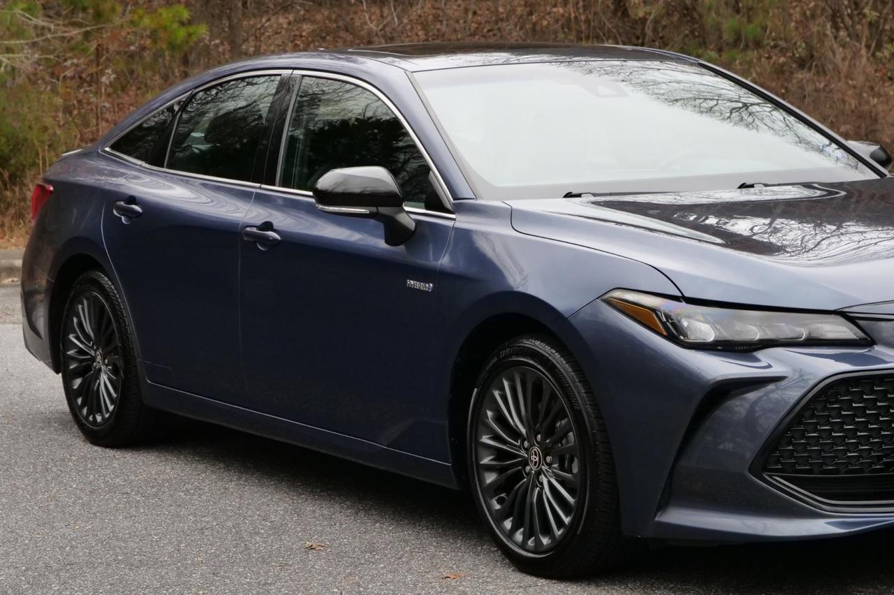 2021 Toyota Avalon Hybrid XSE / Heated Seats / Sunroof! Lincolnton NC